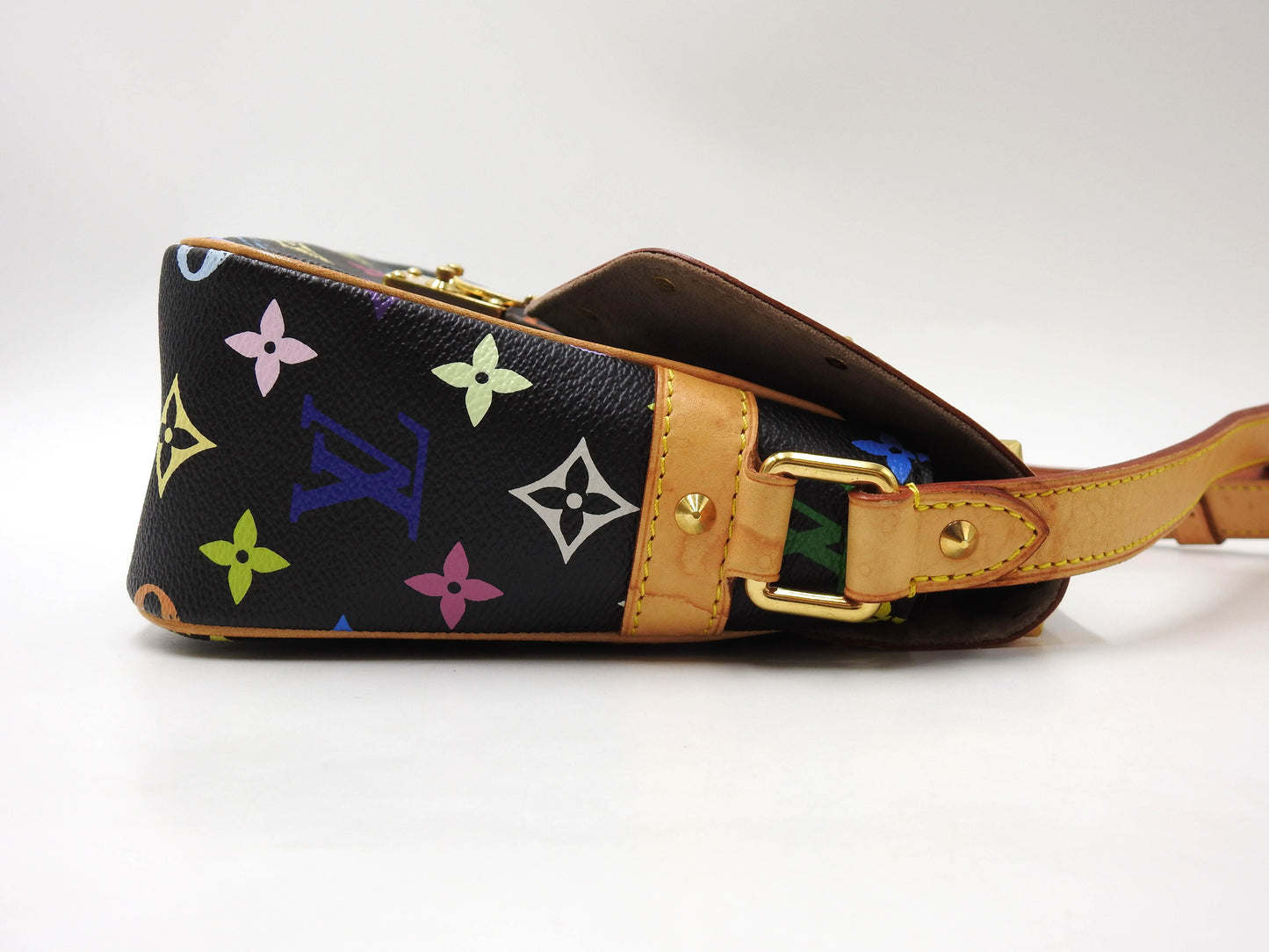 LOUIS VUITTON Sologne Shoulder Bag Monogram Multicolor Black M92639