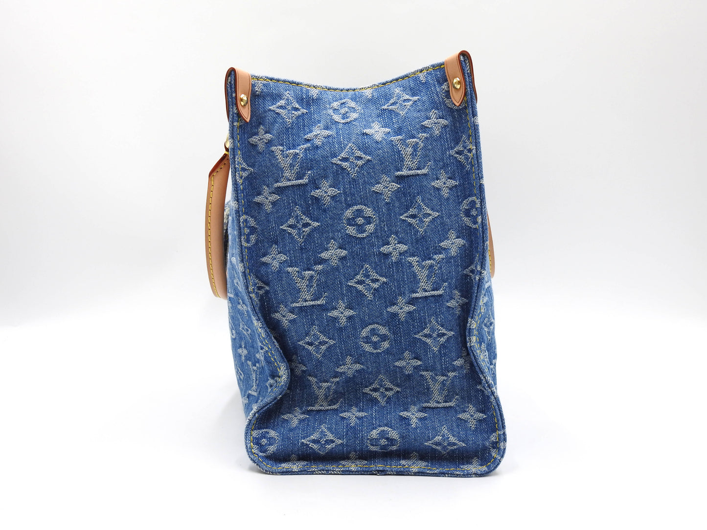 LOUIS VUITTON LV Remix Monogram Denim OnTheGo MM Shoulder Tote Bag M46871