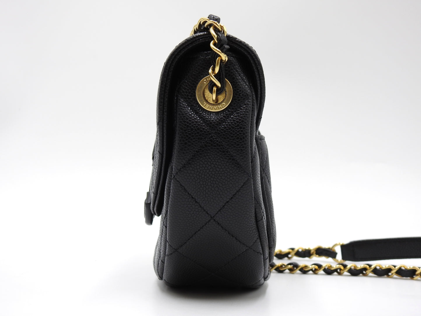 CHANEL CC Matelasse Chain Shoulder Bag Caviarskin Leather Black AS3867