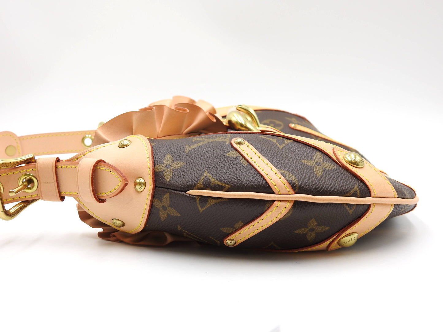 Louis Vuitton Leonor Monogram Shoulder Bag Canvas M92394