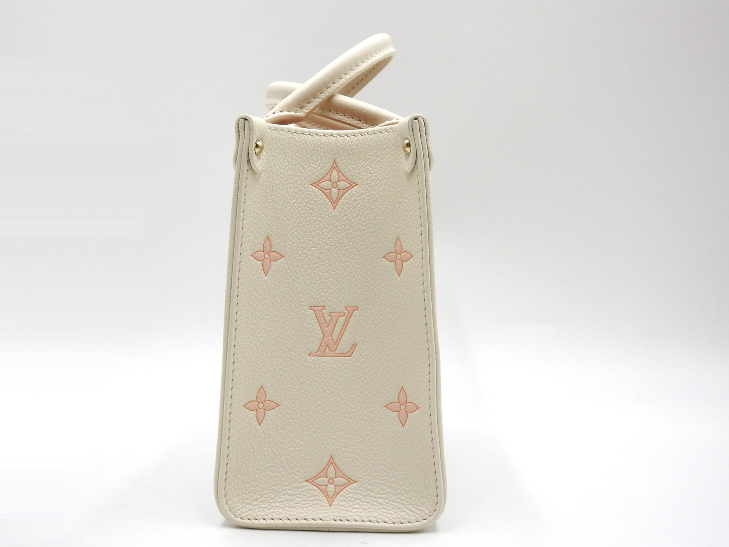 LOUIS VUITTON Monogram Empreinte Giant Onthego PM Shoulder Bag White M28313