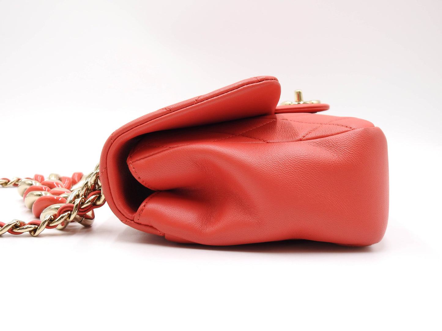 CHANEL CC Matelasse Chain Shoulder Bag Lambskin Leather Red Gold AS1354