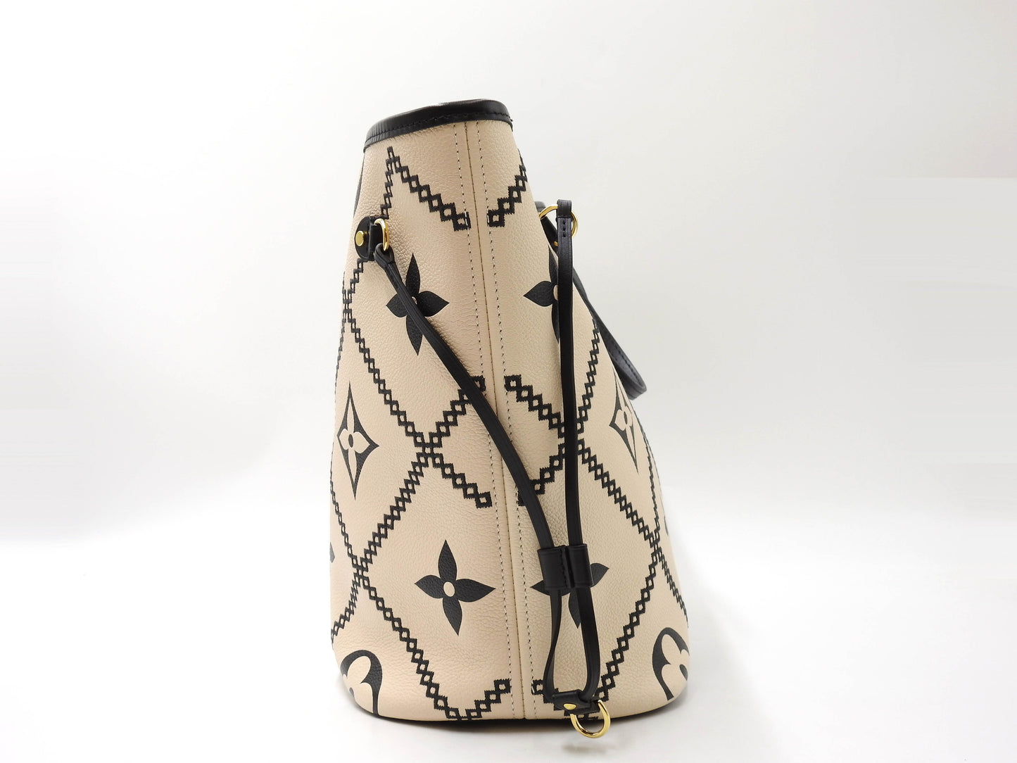 LOUIS VUITTON Monogram Empreinte Broderies Neverfull MM Tote Bag M46039