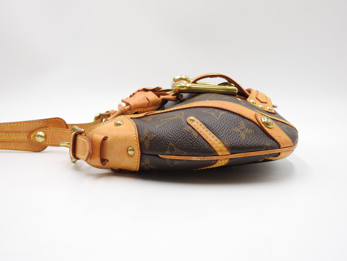 Louis Vuitton Leonor Monogram Shoulder Bag Canvas M92394
