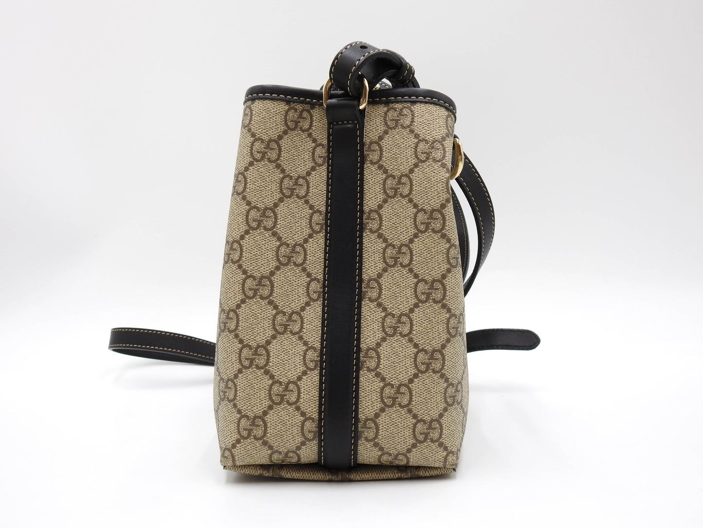 GUCCI GG Emblem Supreme Small Bucket Shoulder Bag Beige Black 815118