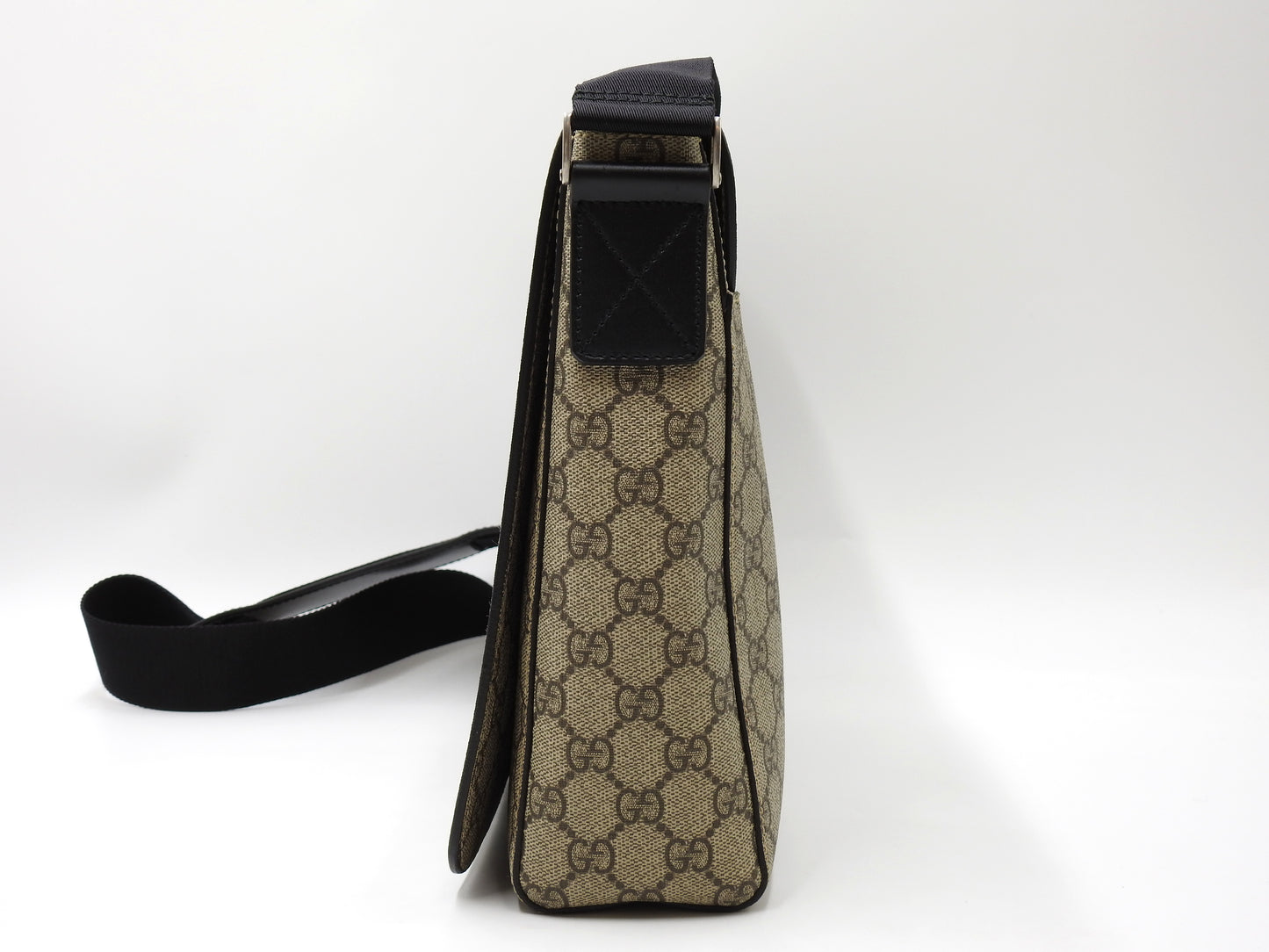 GUCCI GG Supreme Sherry Web Messenger Shoulder Bag Monogram Beige 475432