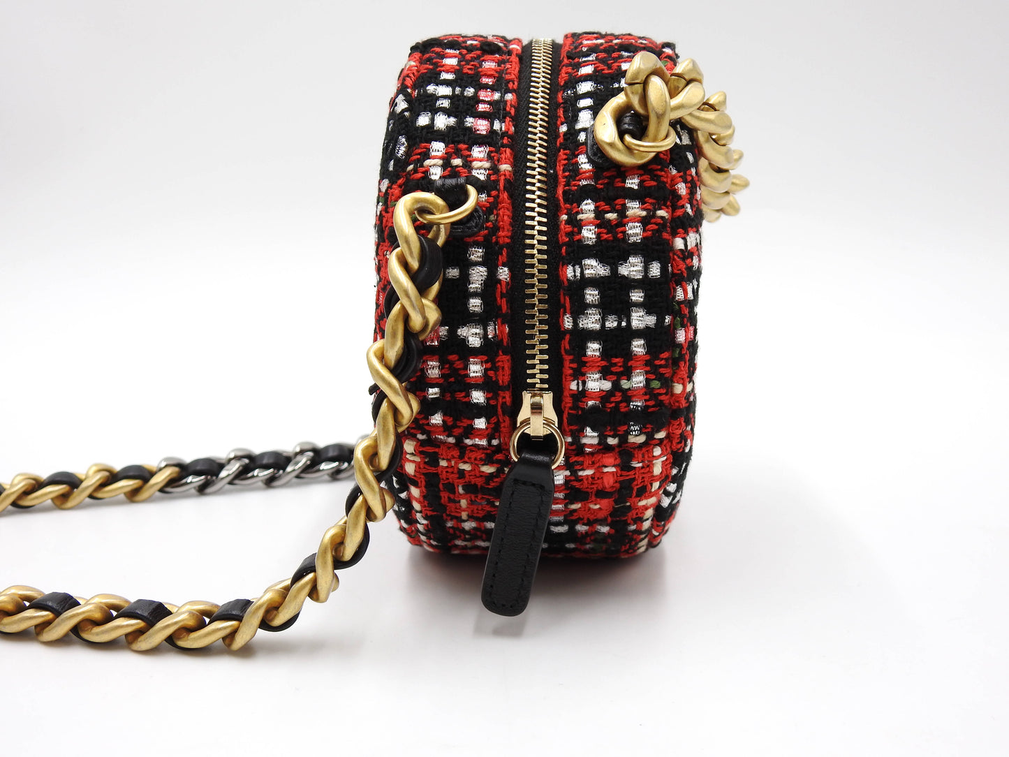 CHANEL 19 Round Chain Clutch Shoulder Bag Tweed Leather Red Black AP0945