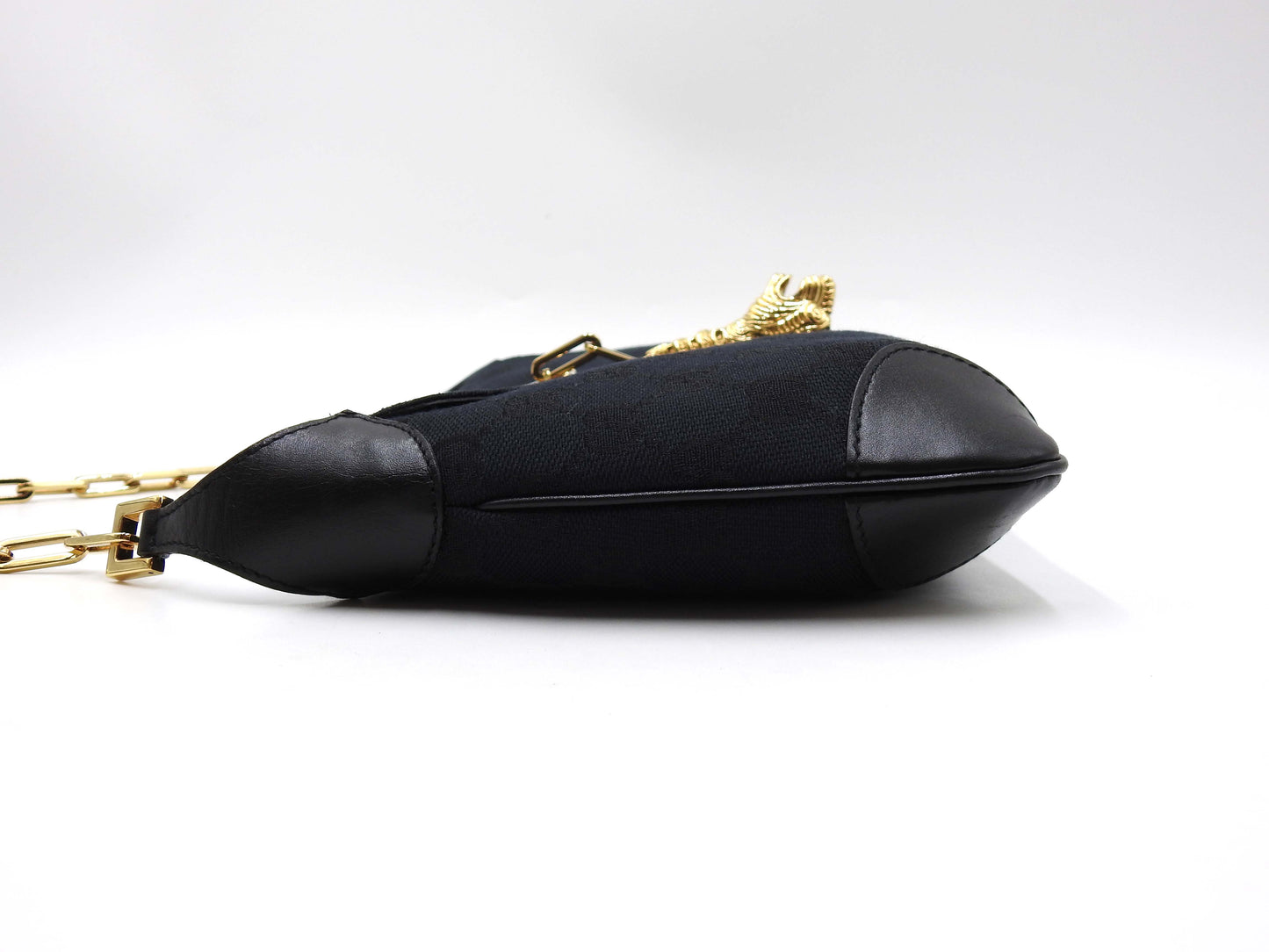 GUCCI GG Canvas Tiger Head Shoulder Bag Black Gold Hardware 001.4113