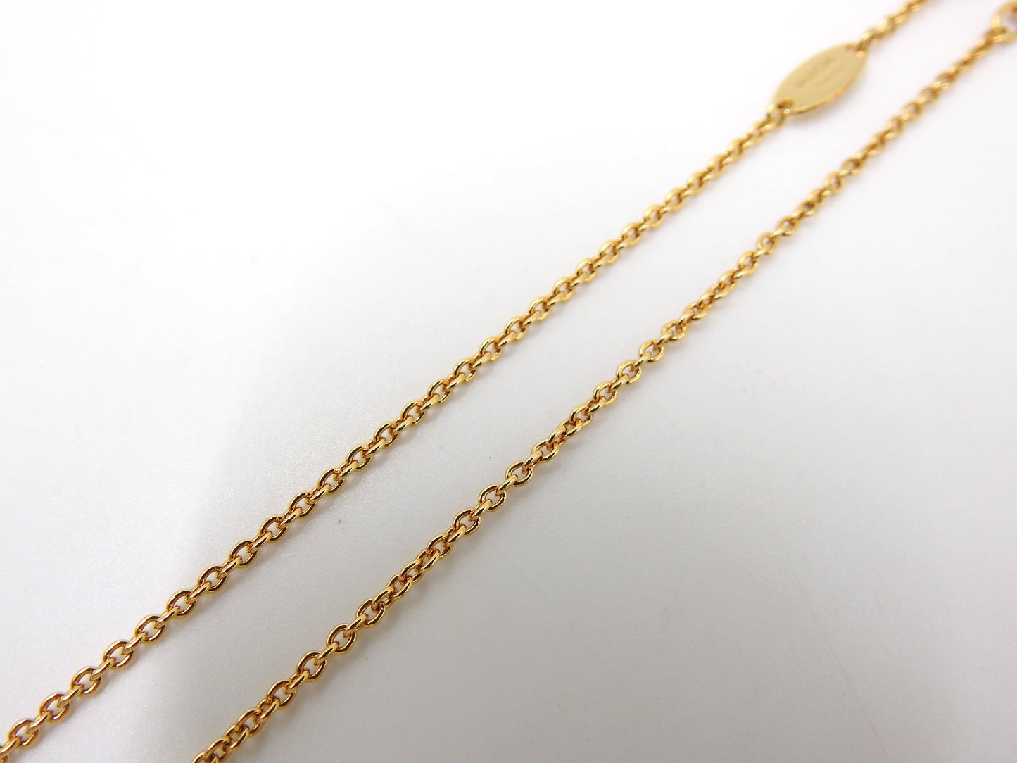 LOUIS VUITTON Collier LV Iconic Pendant Necklace GP Rhinestone Gold M00596