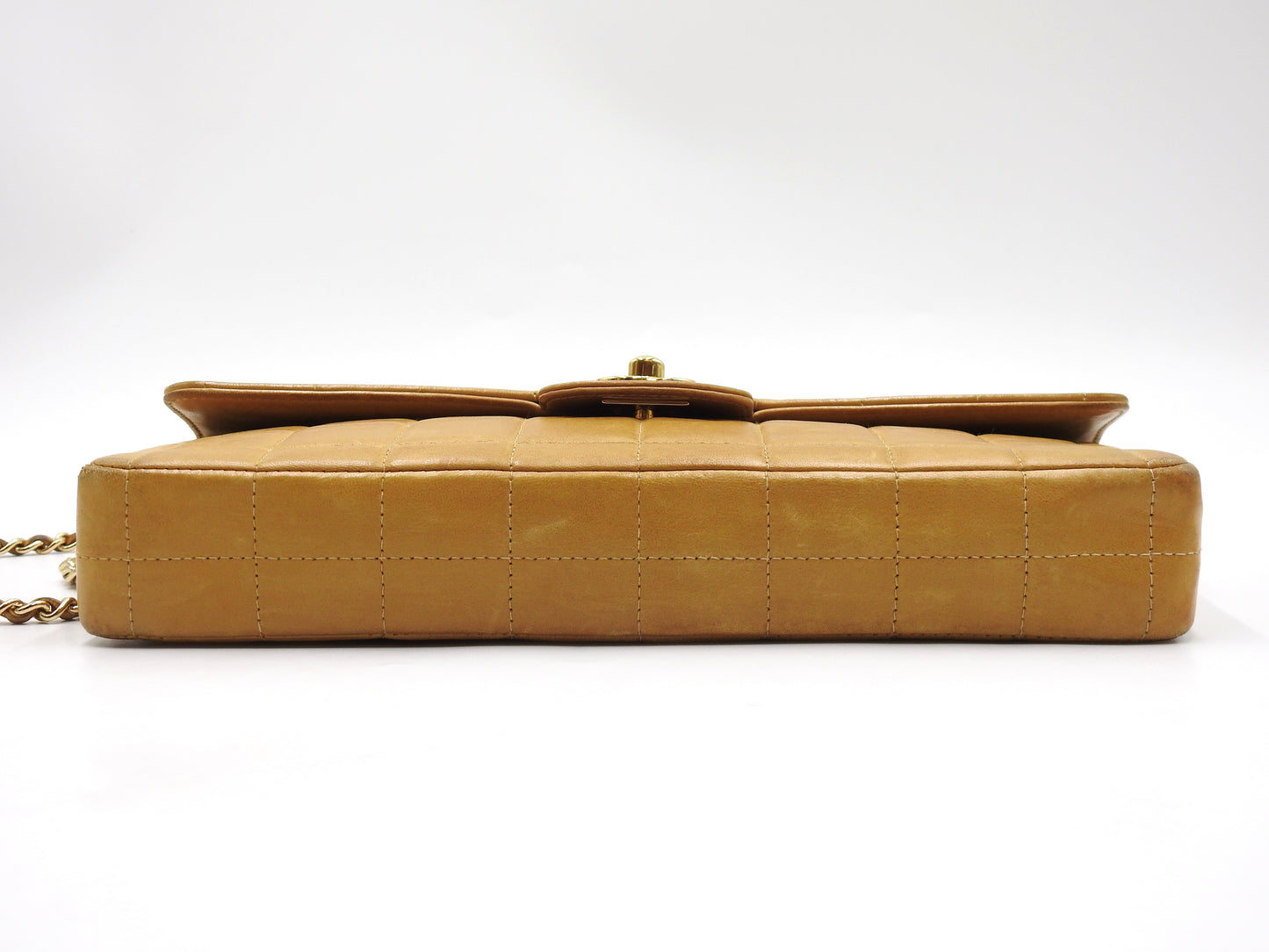 CHANEL Chocolate Bar Chain Shoulder Bag Lambskin Leather Beige Gold A15316