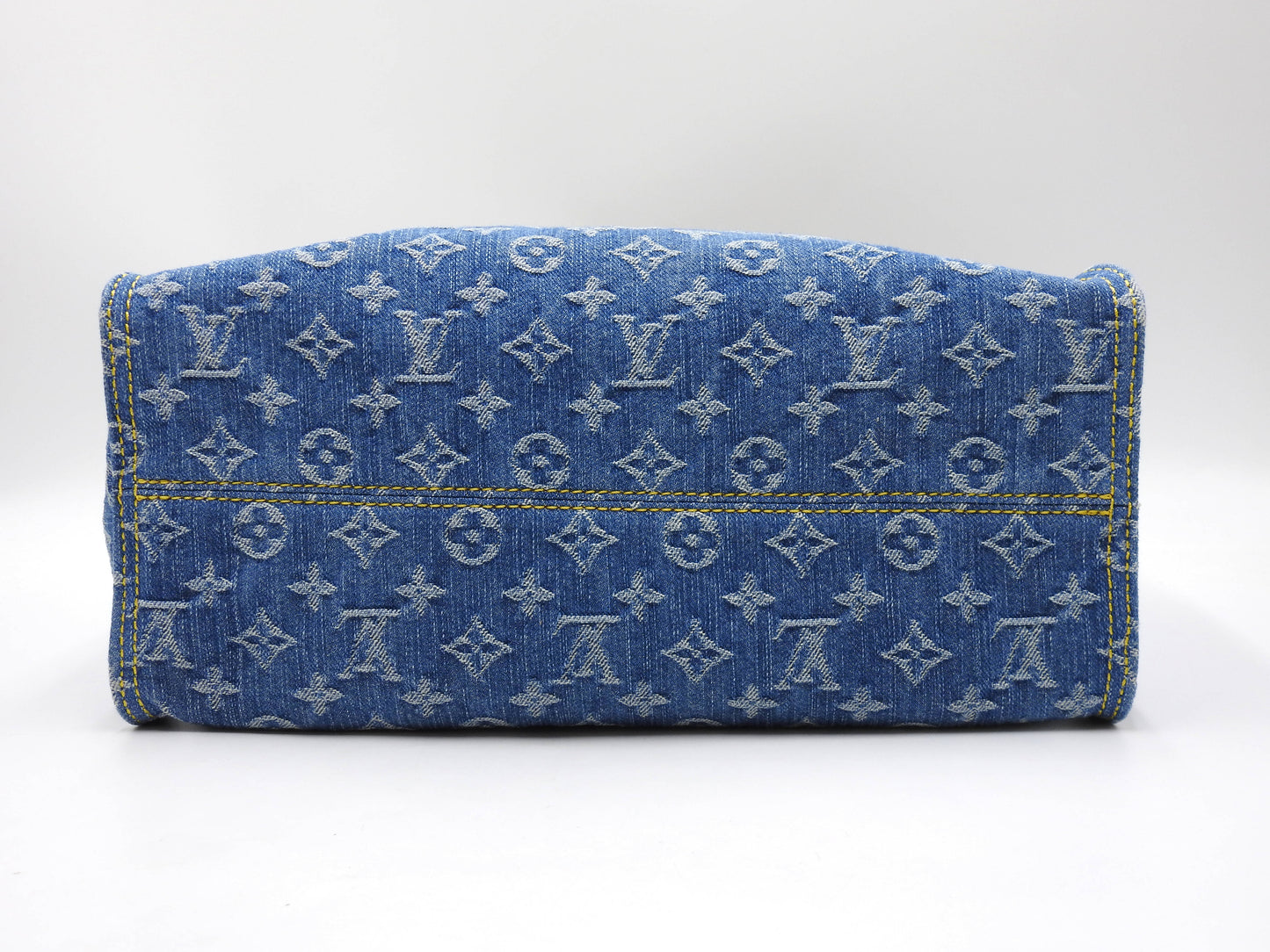 LOUIS VUITTON LV Remix Monogram Denim OnTheGo MM Shoulder Tote Bag M46871