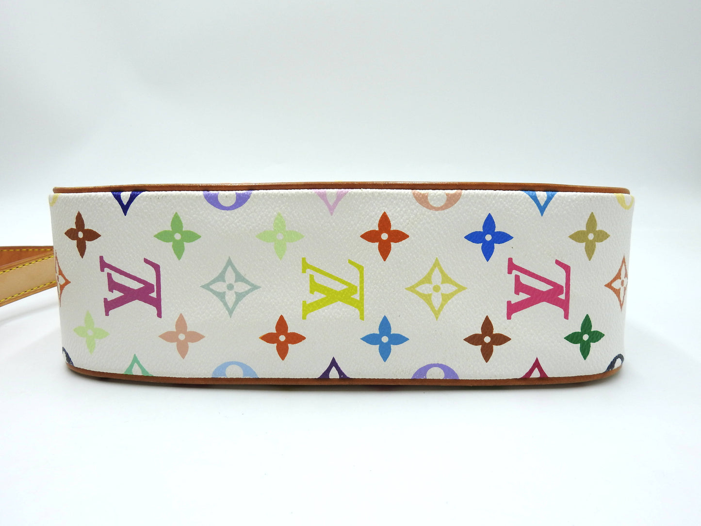 LOUIS VUITTON Sologne Shoulder Bag Monogram Multicolor Bron White M92661