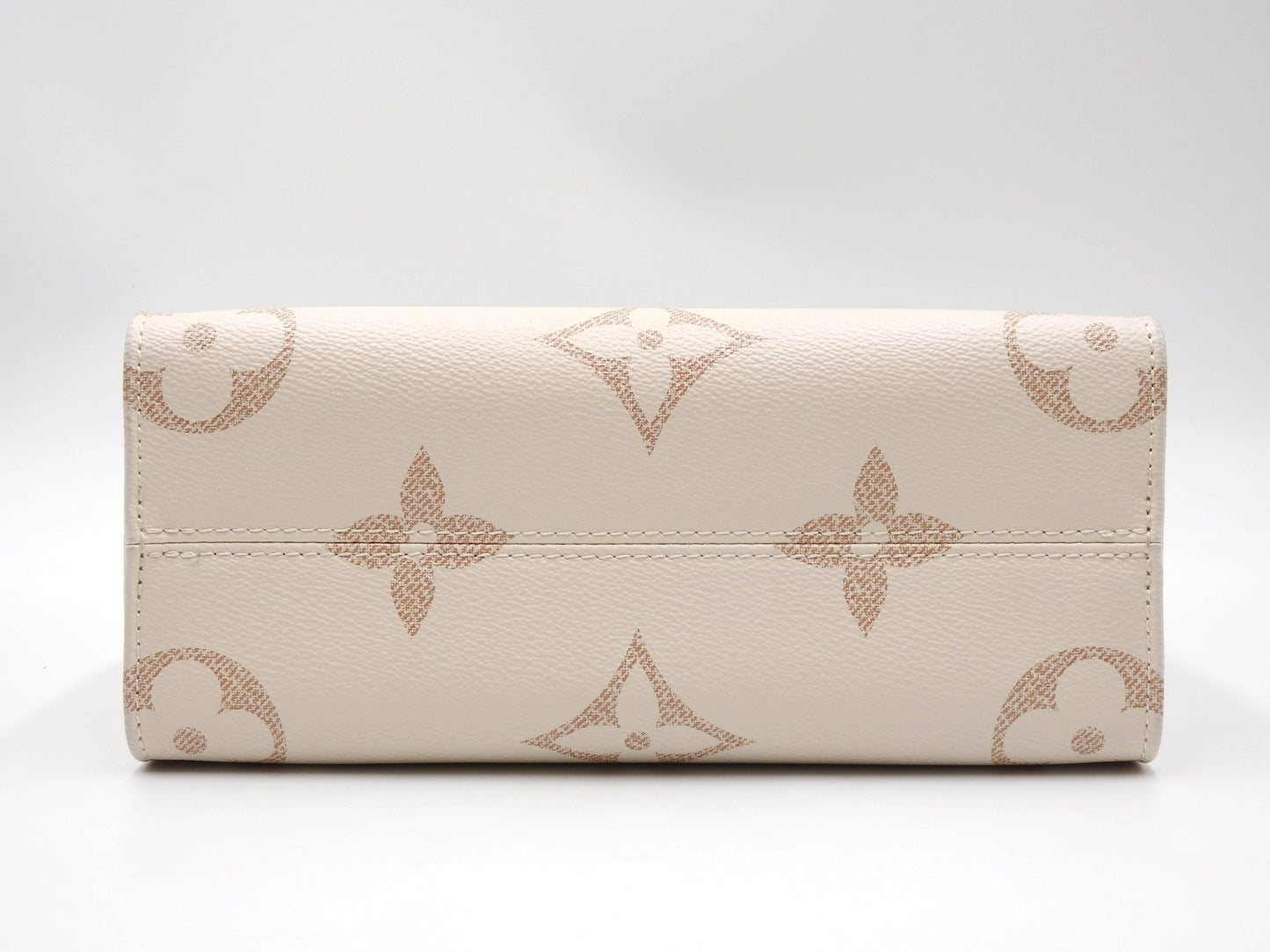 LOUIS VUITTON Monogram Dune Onthego PM Tote Shoulder Bag Ivory M24533