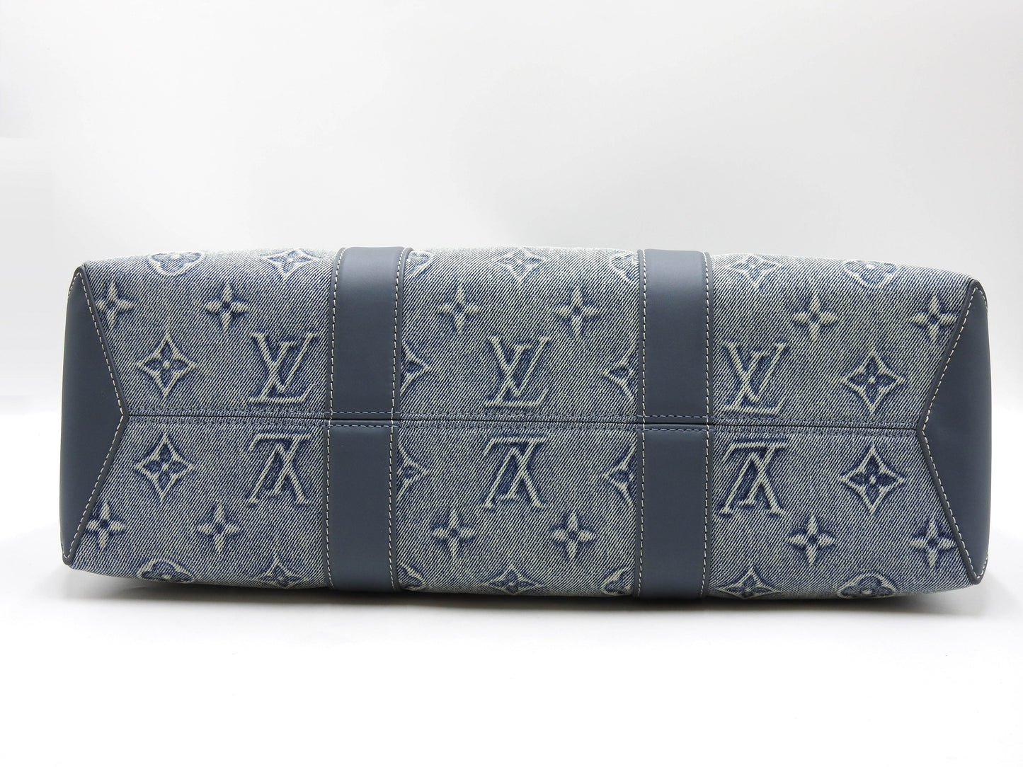 LOUIS VUITTON Monogram Denim Weekend NM Shoulder Tote Bag Canvas M22537