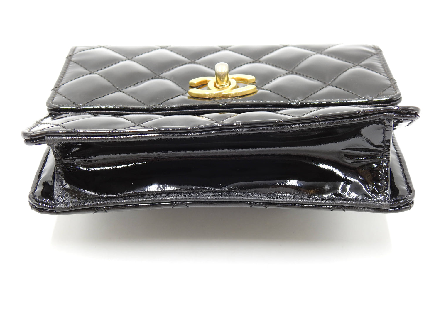 CHANEL CC Matelasse Mini Waist Belt Bag Enamel Patent Leather Black Gold