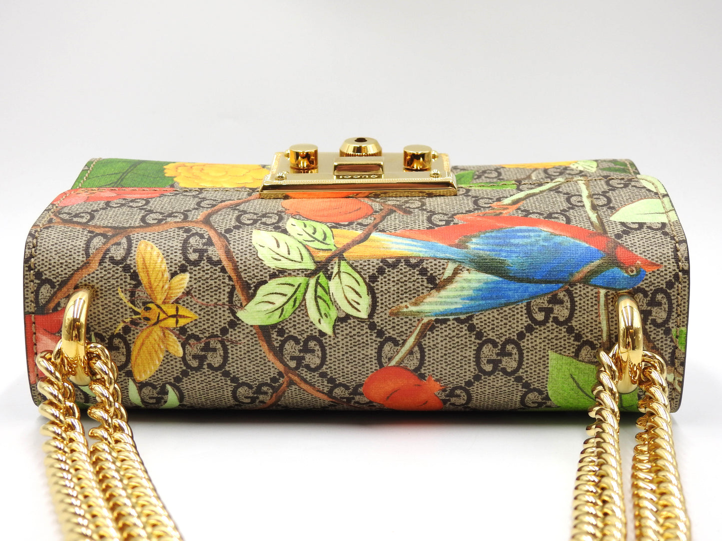 GUCCI GG Supreme Tian Padlock Small Chain Shoulder Bag Beige Brown 409487