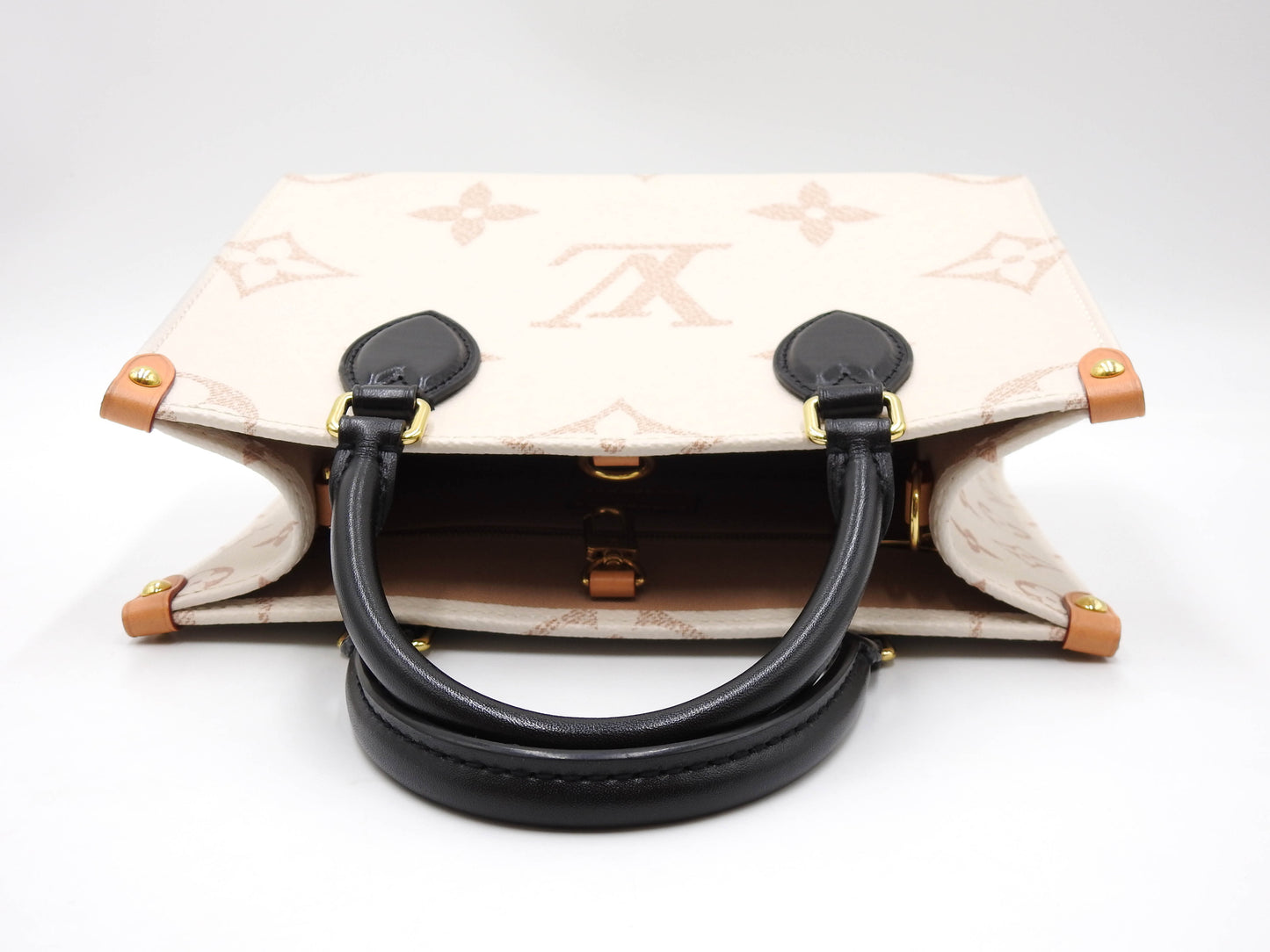 LOUIS VUITTON Monogram Dune Onthego PM Tote Shoulder Bag Ivory M24533