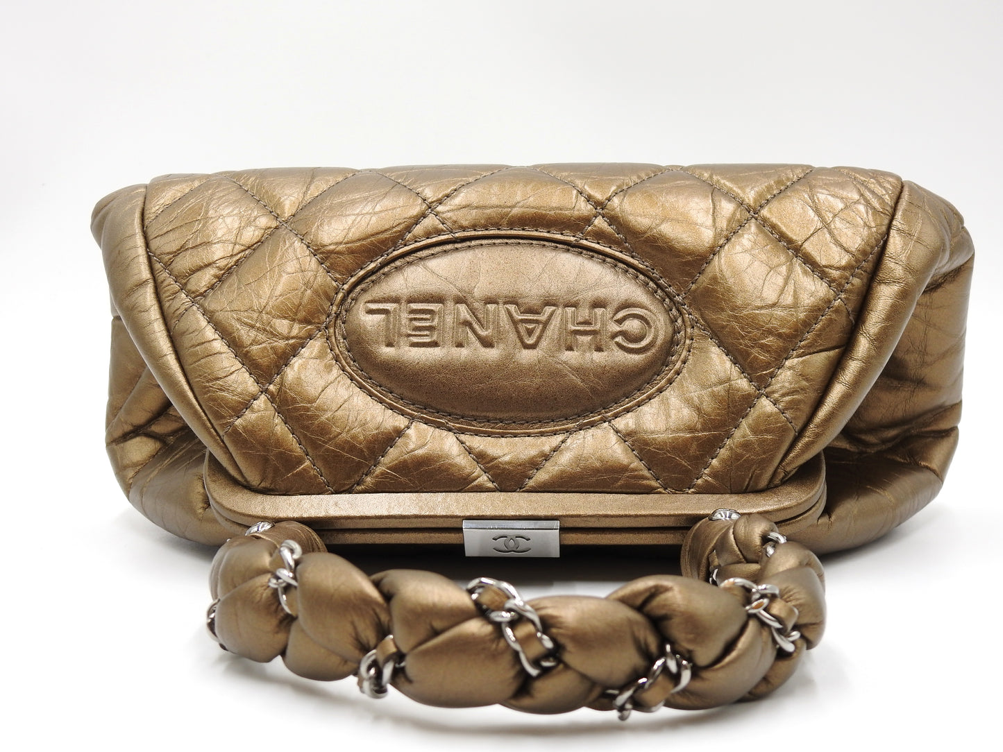 CHANEL Matelasse Vintage Calf Kiss Lock Hand Bag Leather Metallic Gold