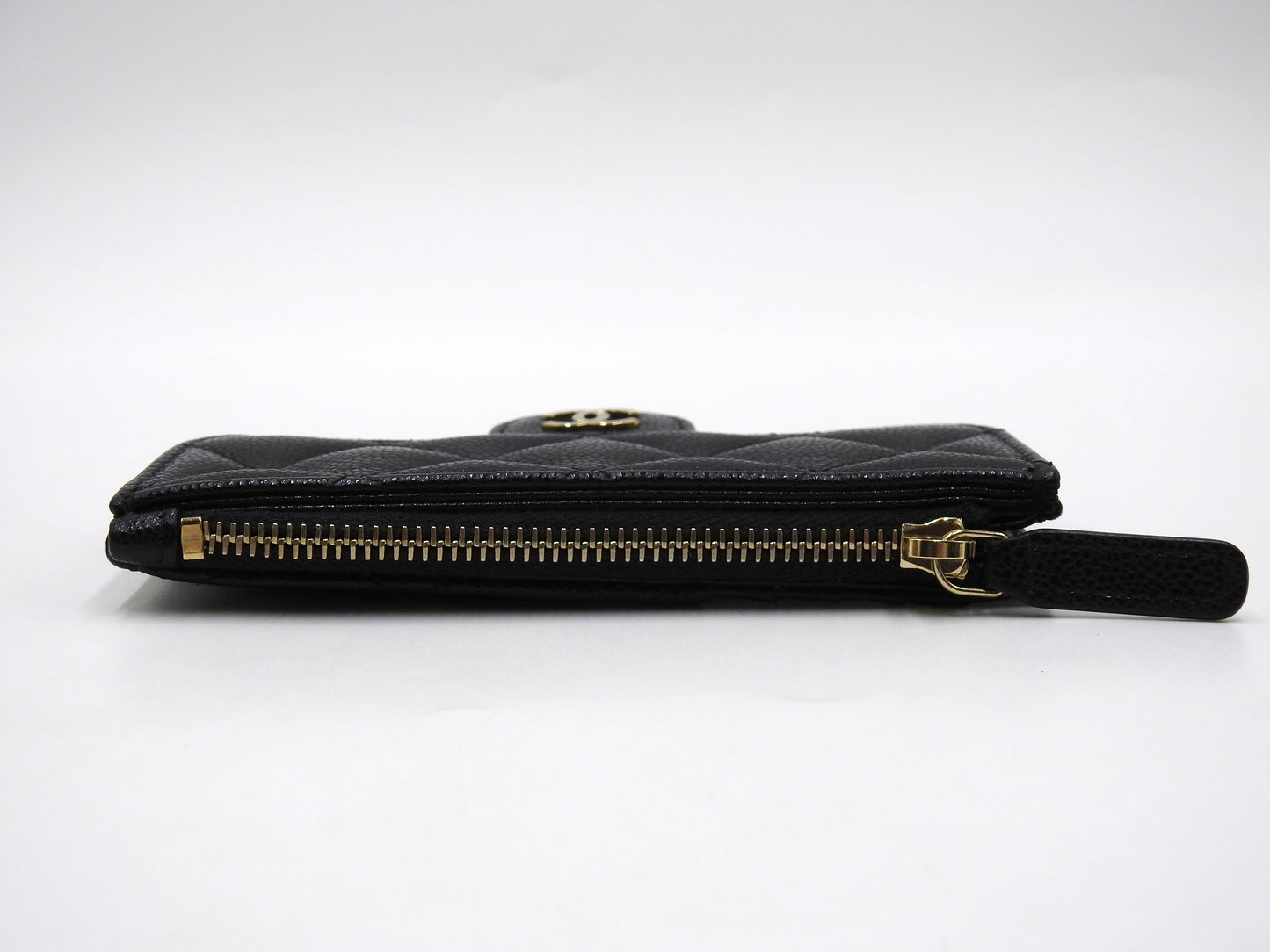CHANEL CC Matelasse Zip Coin Purse Card Holder Case Caviarskin Black AP2570
