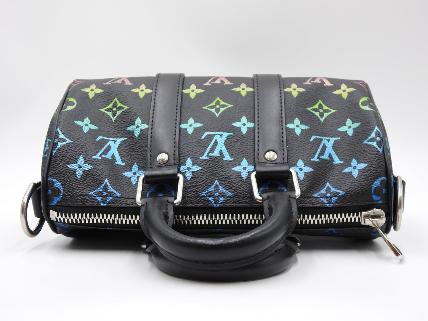 LOUIS VUITTON Monogram Iridescent Keepall Bandouliere 25 Hand Bag M13935
