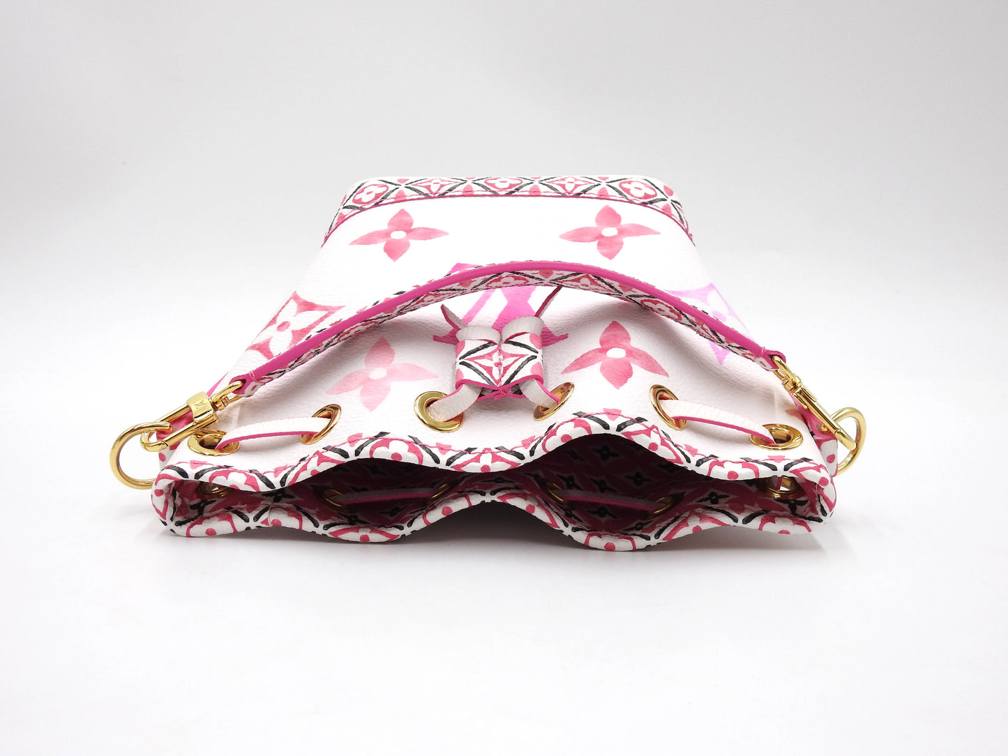 LOUIS VUITTON By The Pool Monogram Giant Nano Noe 2way Shoulder Bag M82386