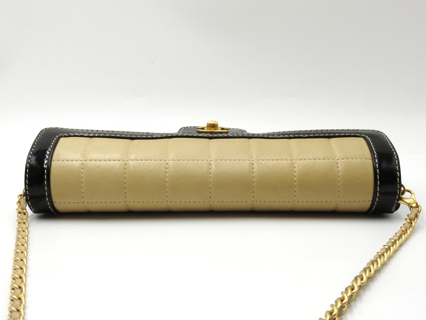 CHANEL Chocolate Bar Chain Shoulder Bag Lambskin Patent Beige Black A15316