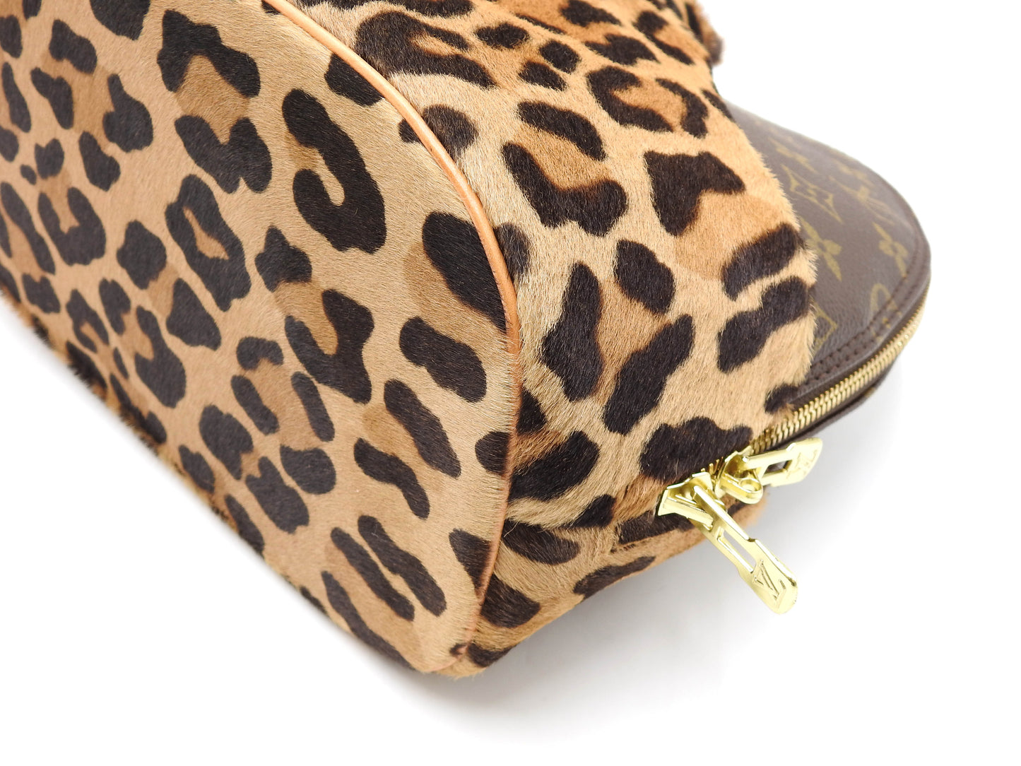 LOUIS VUITTON Alma Azzedine Alaia Monogram Leopard Shoulder Hand Bag M99032