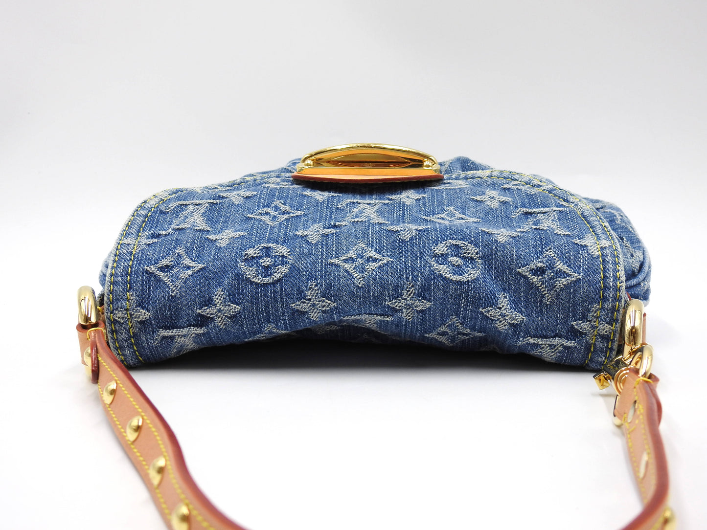 LOUIS VUITTON LV Remix Monogram Denim Sunset Shoulder Hand Bag Blue M46829