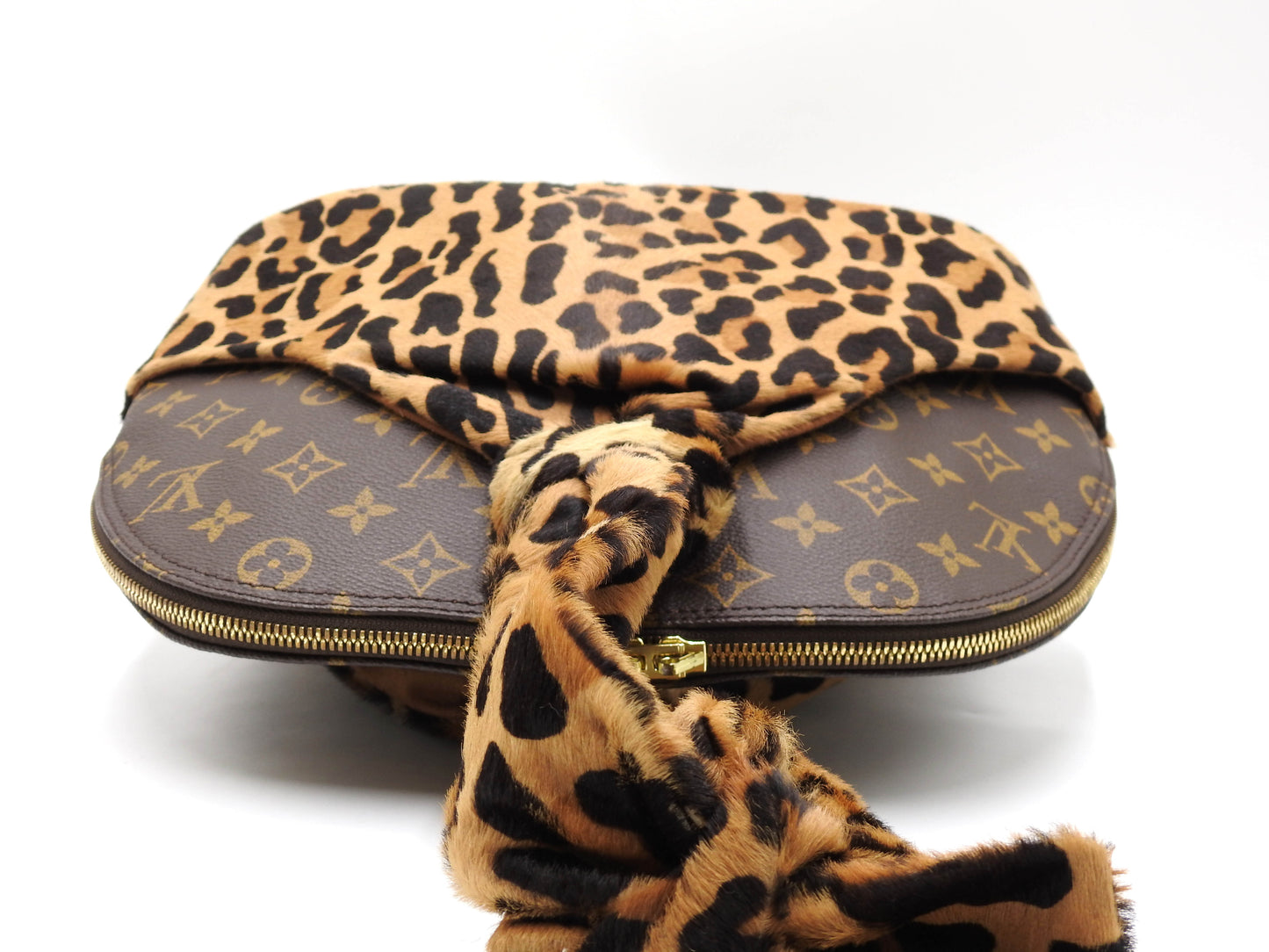 LOUIS VUITTON Alma Azzedine Alaia Monogram Leopard Shoulder Hand Bag M99032