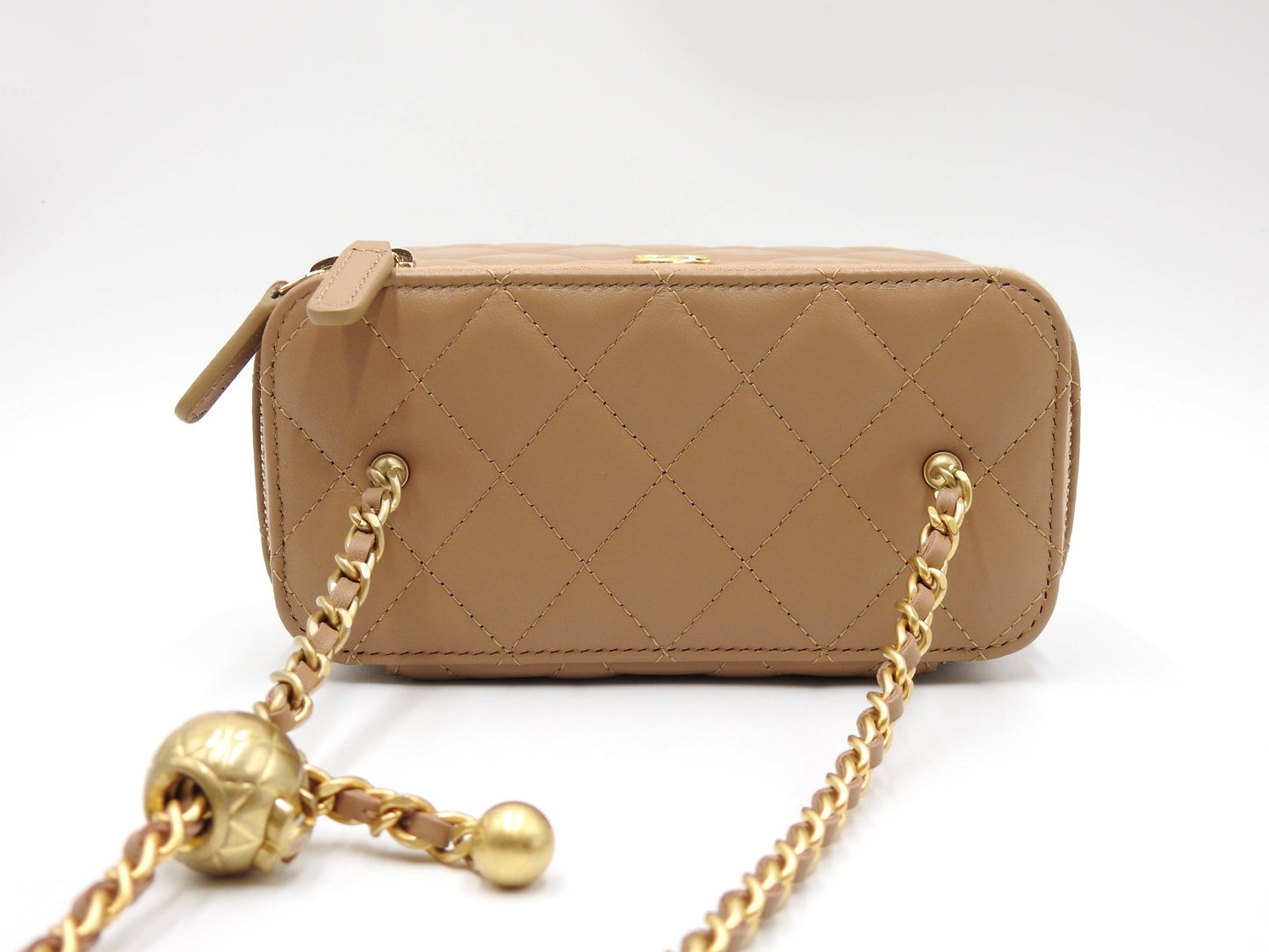 CHANEL Pearl Crush Vanity Case Chain Shoulder Bag Lambskin Beige Gold