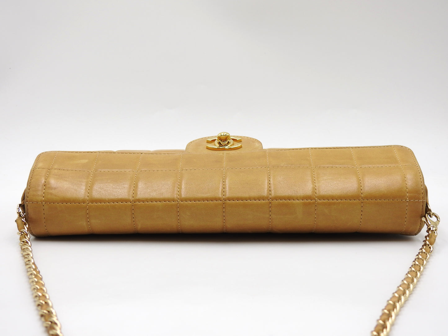 CHANEL Chocolate Bar Chain Shoulder Bag Lambskin Leather Beige Gold A15316
