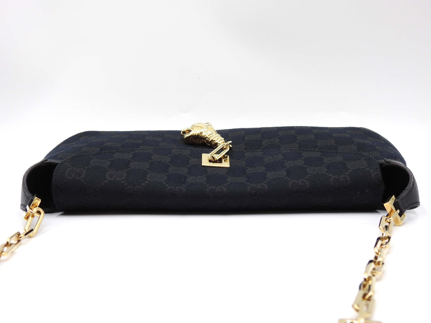 GUCCI GG Canvas Tiger Head Shoulder Bag Black Gold Hardware 001.4113