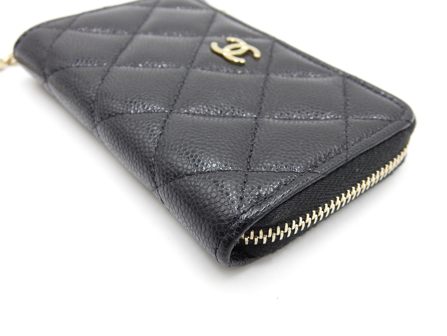 Chanel CC Matelasse Zipped Coin Purse Key Holder Caviarskin Black AP0221