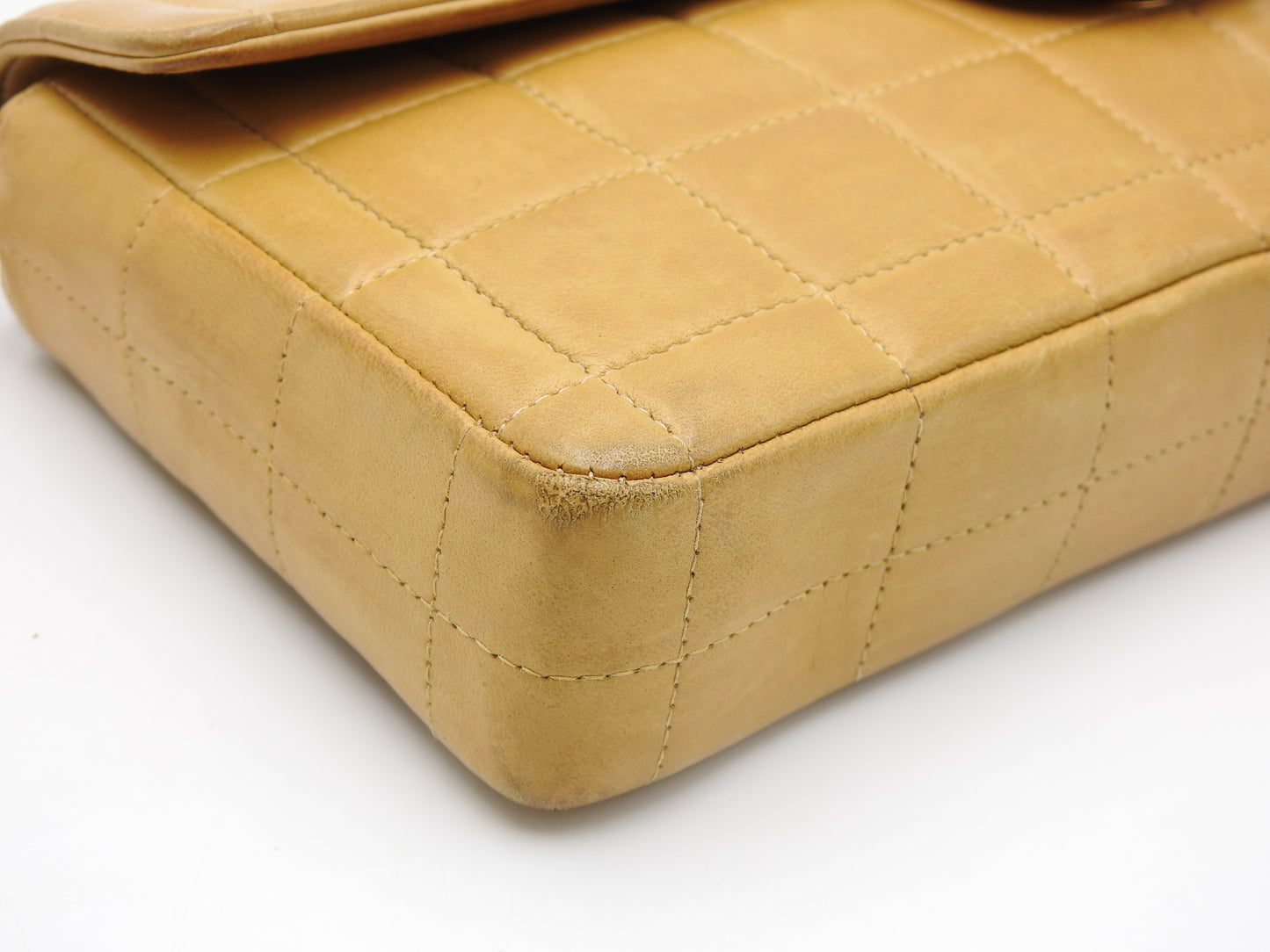 CHANEL Chocolate Bar Chain Shoulder Bag Lambskin Leather Beige Gold A15316