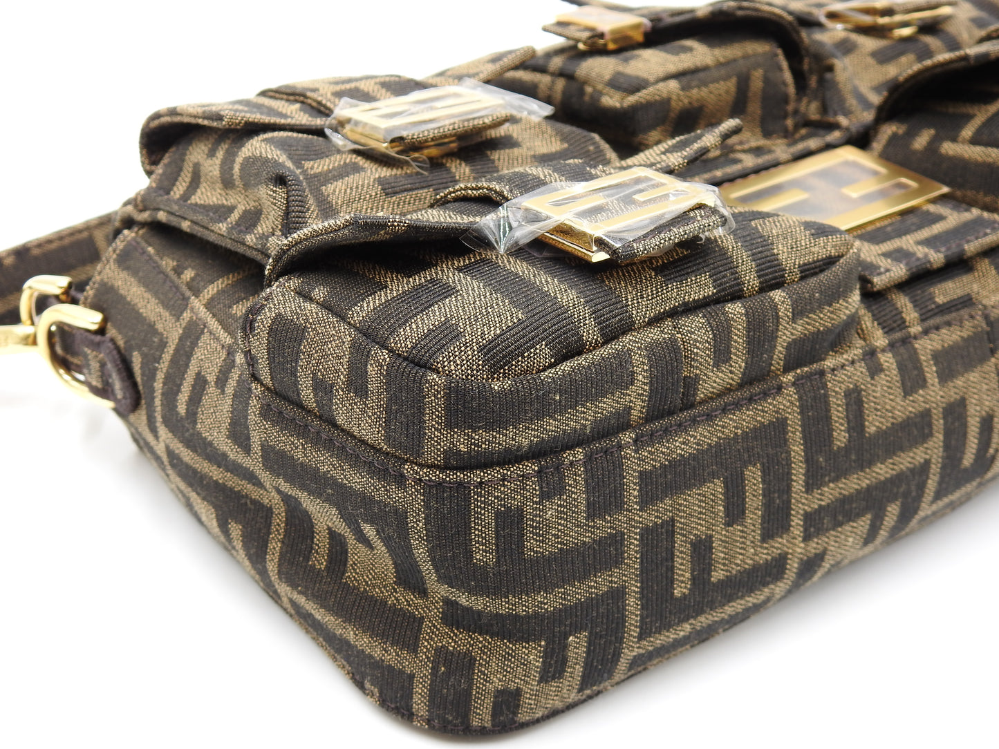 FENDI Multipocket Mamma Baguette Shoulder Hand Bag Zucca Khaki 8BR808