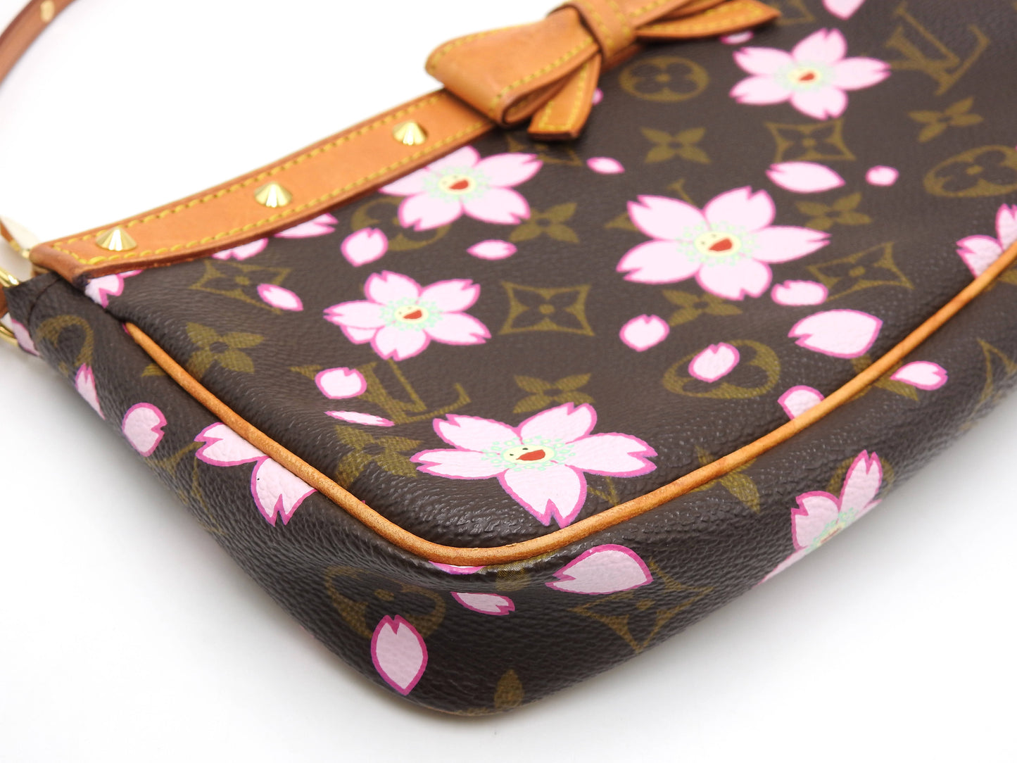 LOUIS VUITTON Monogram Cherry Blossom Pochette Accessories M92006