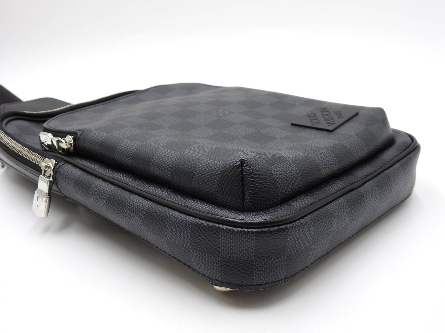 LOUIS VUITTON Damier Graphite Avenue Sling NM Shoulder Body Bag Mens N45302