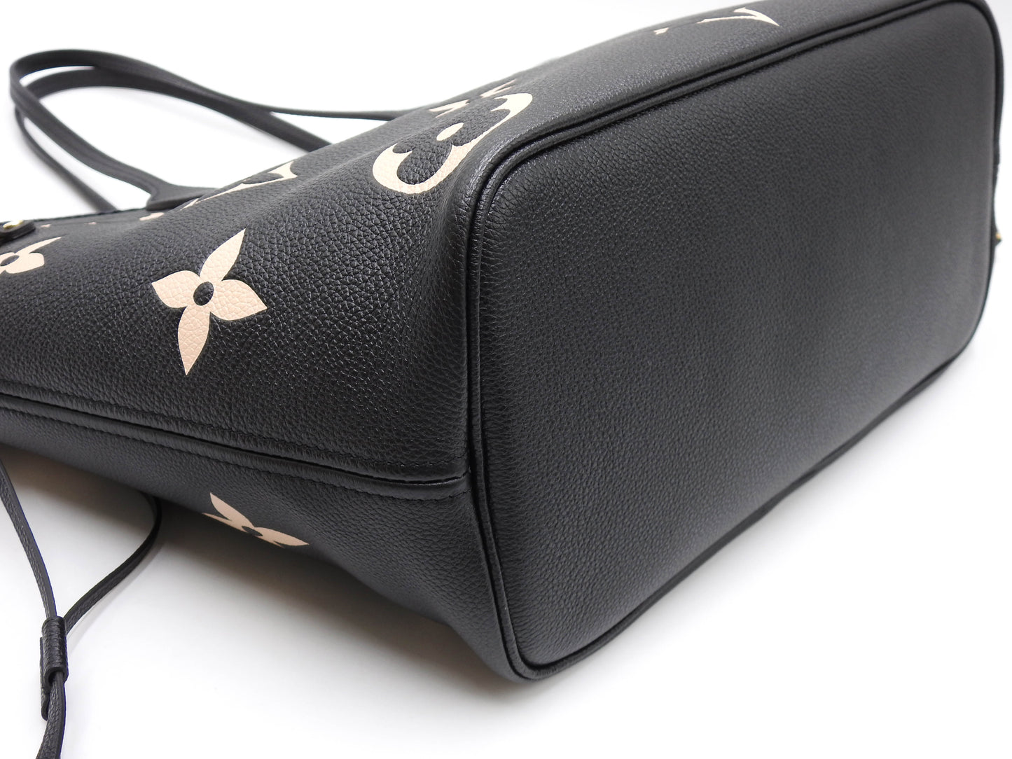 LOUIS VUITTON Monogram Empreinte Neverfull MM Tote Shoulder Bag M58907