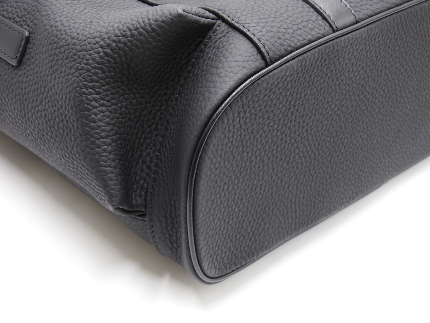 LOUIS VUITTON Taurillon Monogram Christopher Tote Bag Black M58479