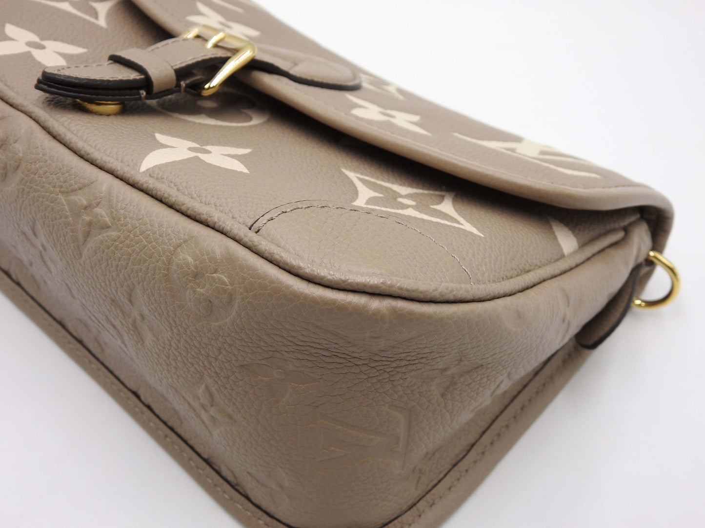 LOUIS VUITTON Monogram Empreinte Diane Shoulder Bag Dove Cream M46583