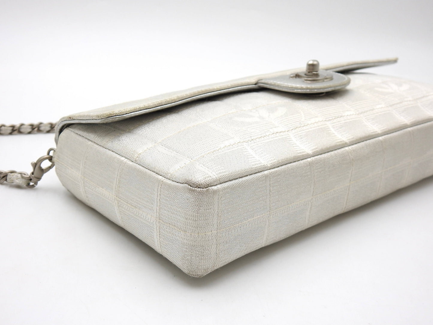 CHANEL New Travel Line Chocolate Bar Chain Shoulder Bag Silver A15316