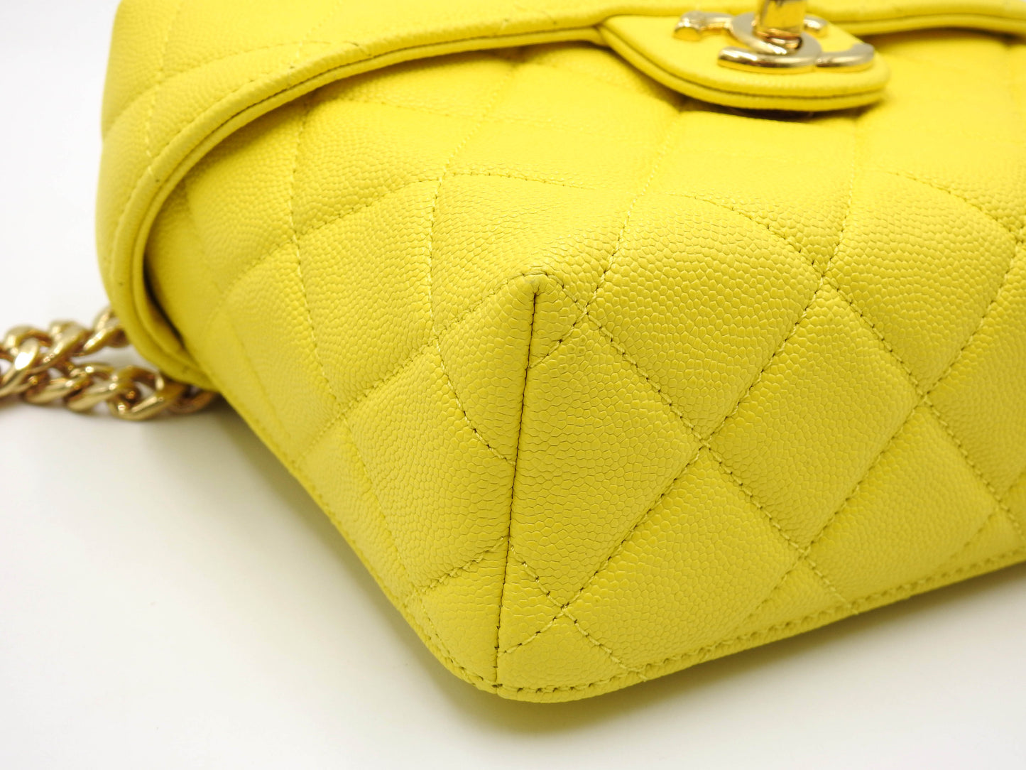CHANEL CC Matelasse Top Handle Chain Shoulder Bag Caviarskin Yellow AS3729