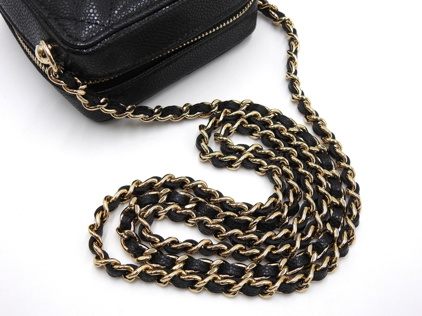 CHANEL CC Matelasse Chain Clutch Shoulder Bag Caviarskin Black Gold AP2852