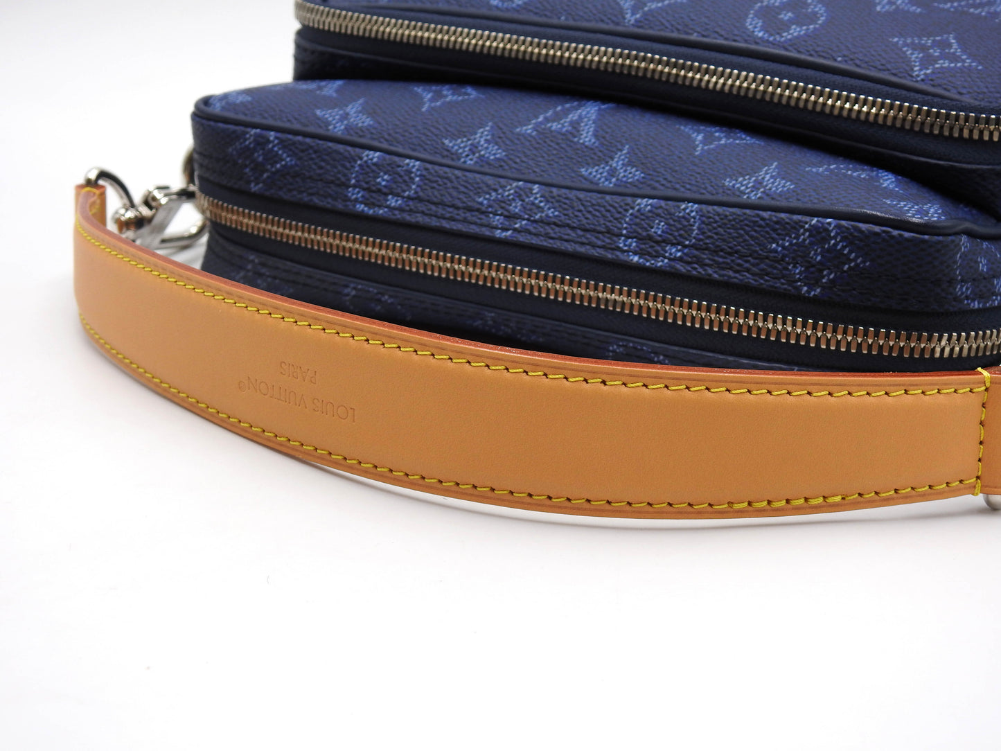 LOUIS VUITTON Monogram Heritage Nile Crossbody Shoulder Bag Blue M26823