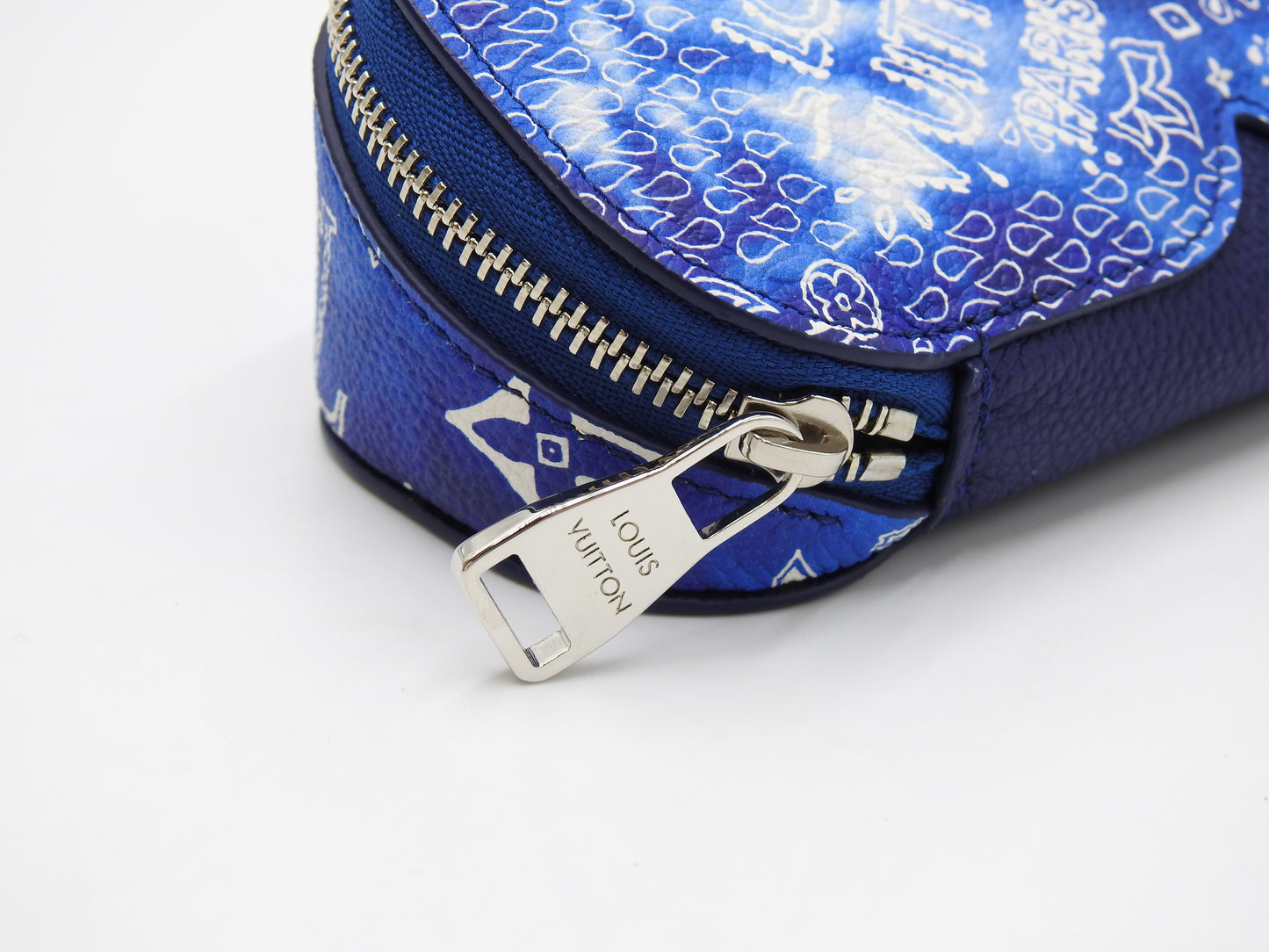 LOUIS VUITTON Monogram Bandana Etui Lunette GM Sunglasses Pouch GI0764