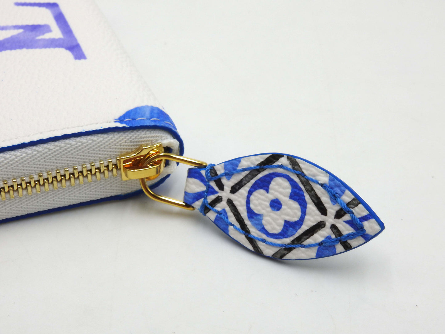LOUIS VUITTON Monogram Giant By The Pool Zippy Coin Purse Blue White M82417