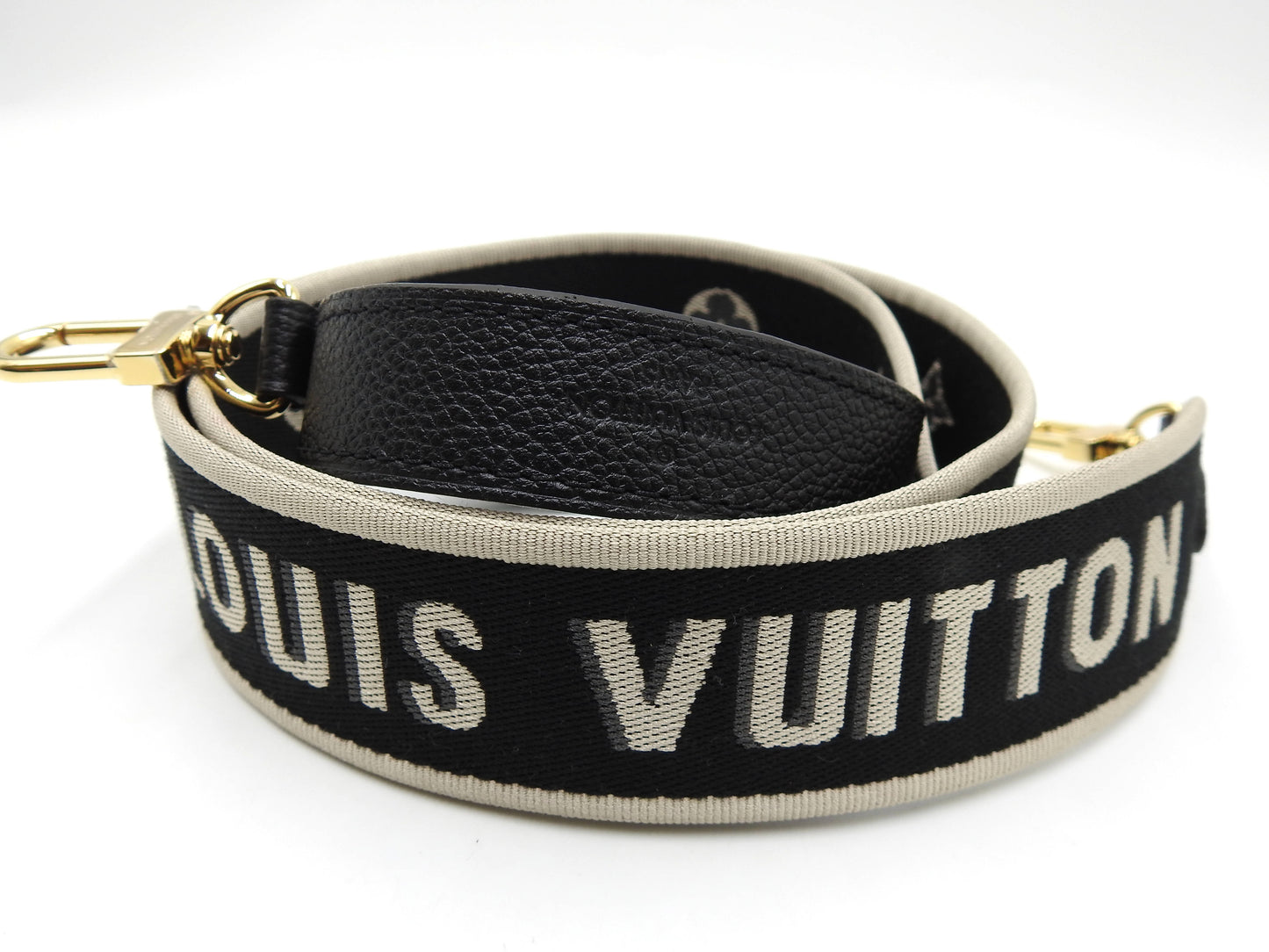 LOUIS VUITTON Monogram Empreinte Diane Shoulder Hand Bag Black M46386
