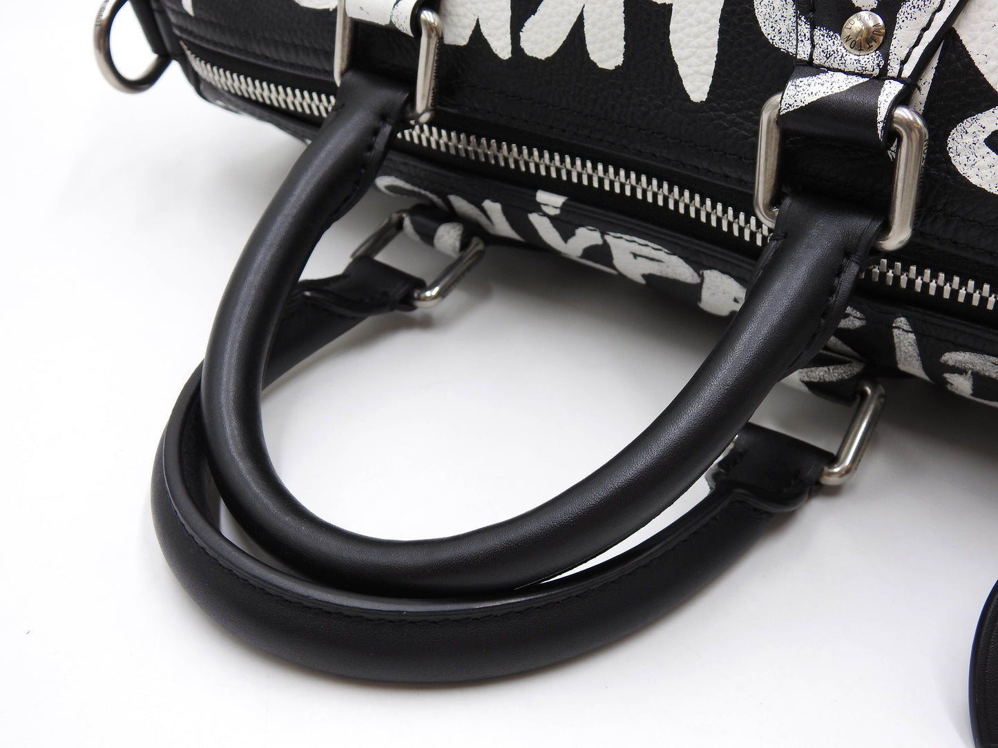 LOUIS VUITTON Speedy P9 Bandouliere 30 Scribble Hand Shoulder Bag M26175