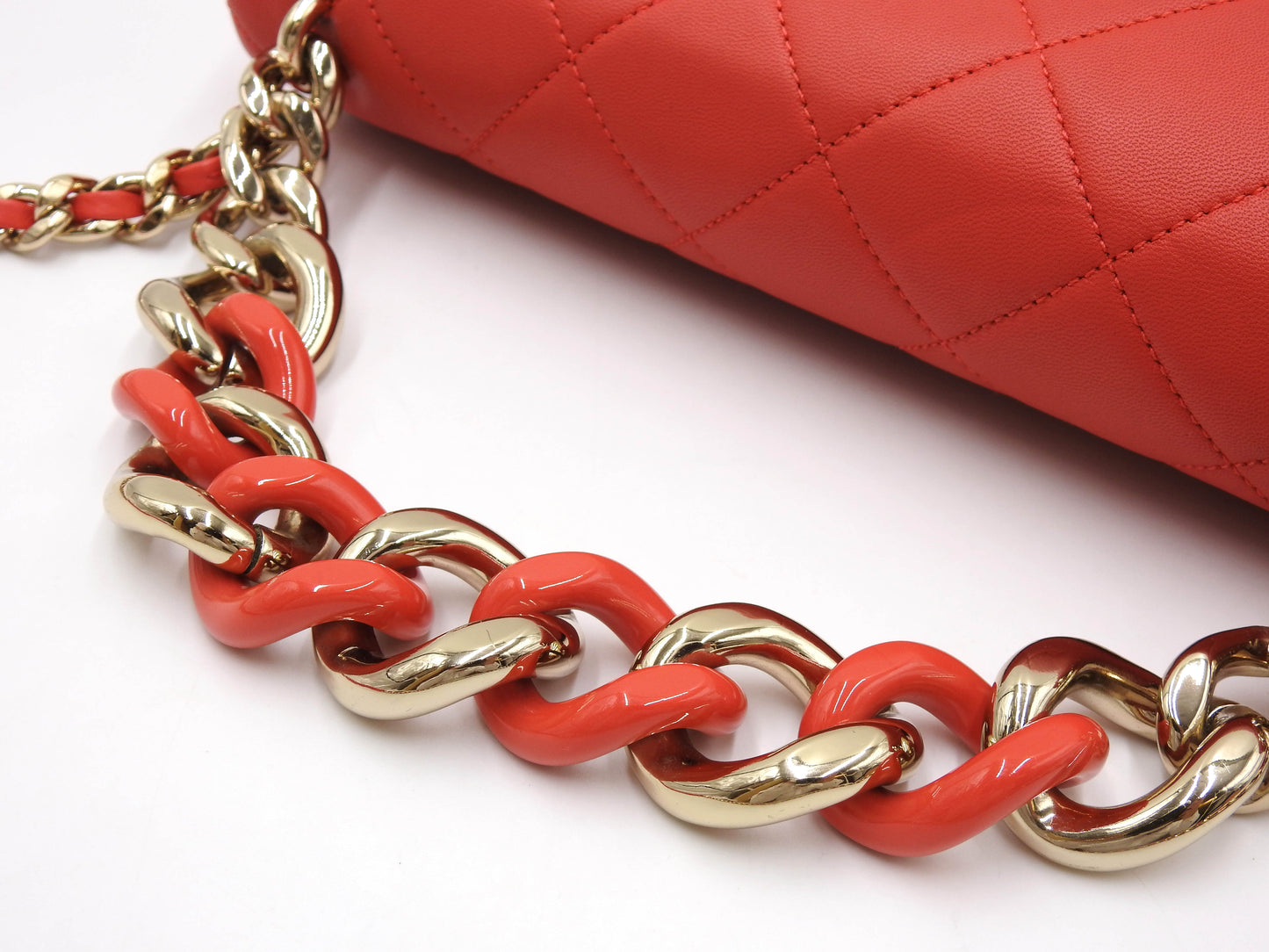 CHANEL CC Matelasse Chain Shoulder Bag Lambskin Leather Red Gold AS1354