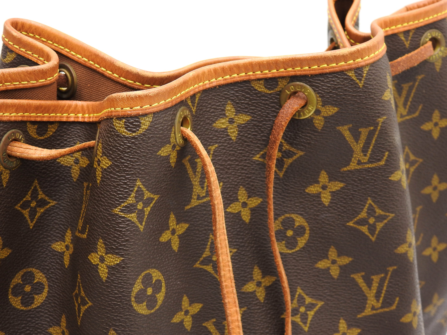 LOUIS VUITTON Noe Monogram Shoulder Bag Hand Bag M42224